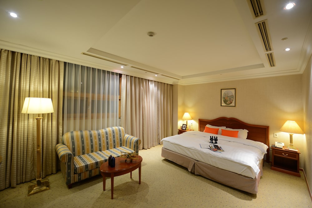 Onyang Hot Spring Hotel 6/42