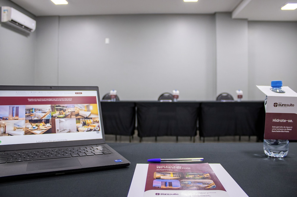 Hotel Euro Suite Sao Jose do Rio Preto by Nacional Inn 10/50