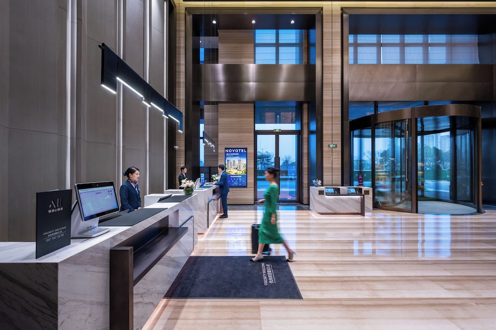 Novotel Kunshan Yangcheng Lake 40/60