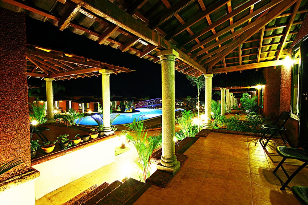 Sanskruti Quality Resort 7/33