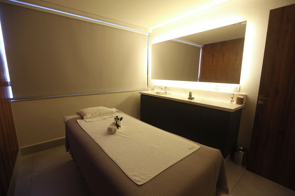 Premium GAV Resorts 12/40