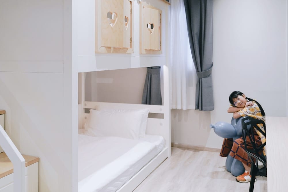Rest Bugis Hotel 14/73