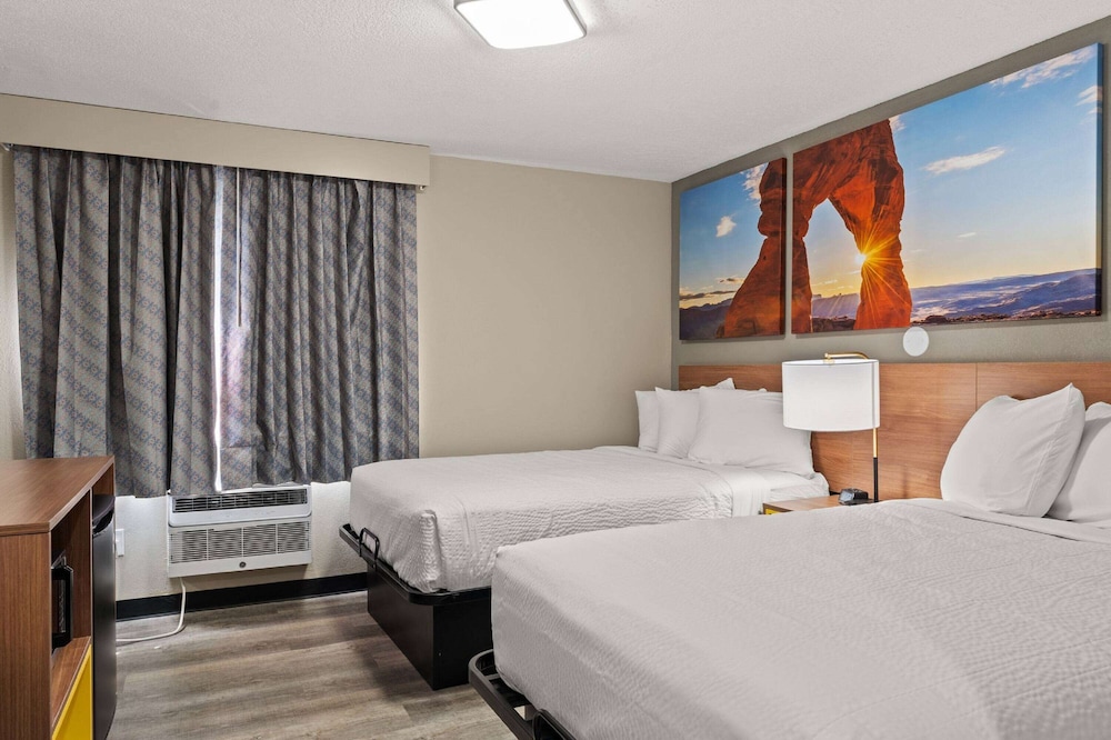 Days Inn by Wyndham Albuquerque I-25 4/50