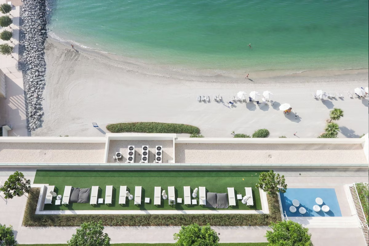 2BR Full panoramic Sea View and Beach Access in DUBAI