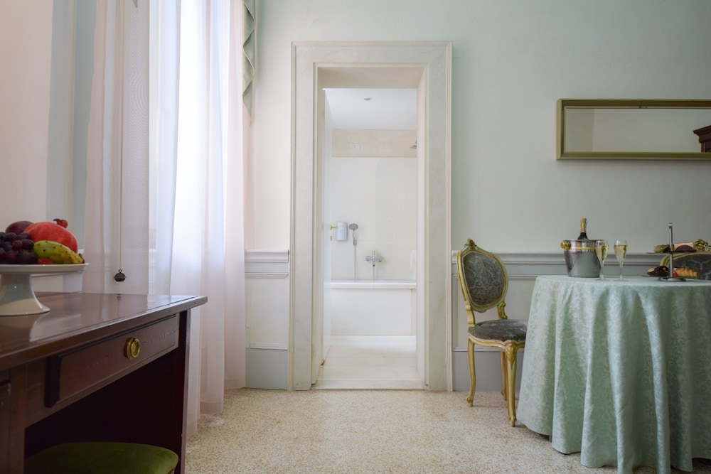 Palazzo Vitturi Hotel 67/67