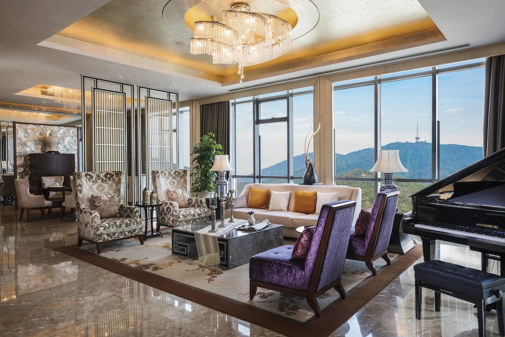 Sheraton Wuxi Binhu 28/50
