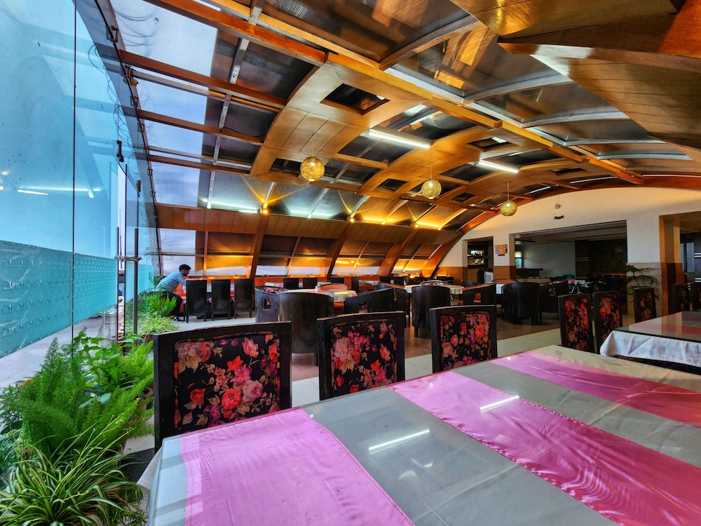 Hotel Surya 17/50