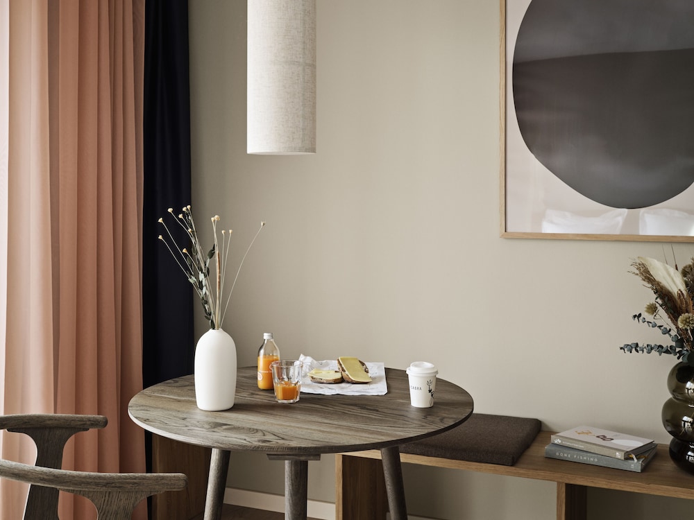Aura Apartment Hotel 32/38