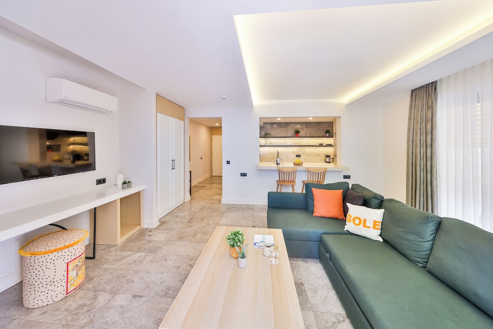 Sole Suites 24/49