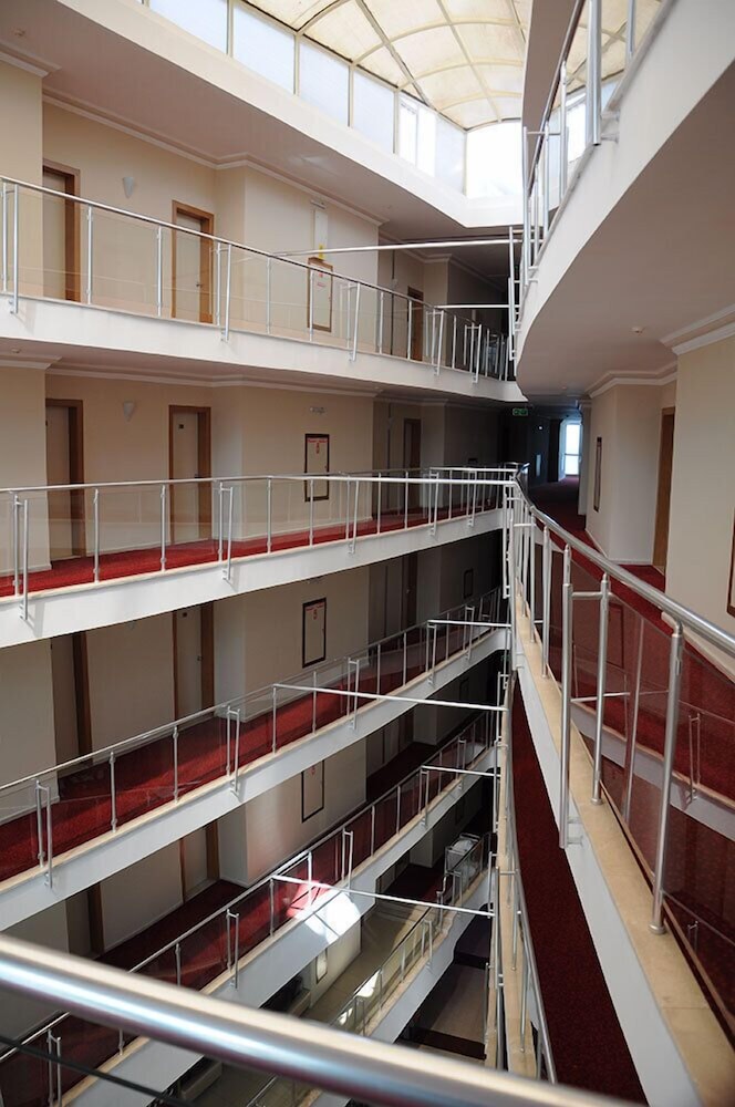 Lims Bona Dea Beach Hotel 6/67