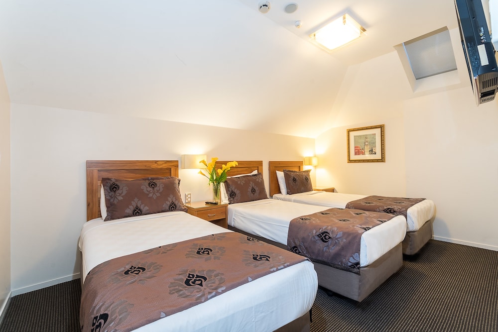 Best Western Newmarket Inn & Suites 13/58