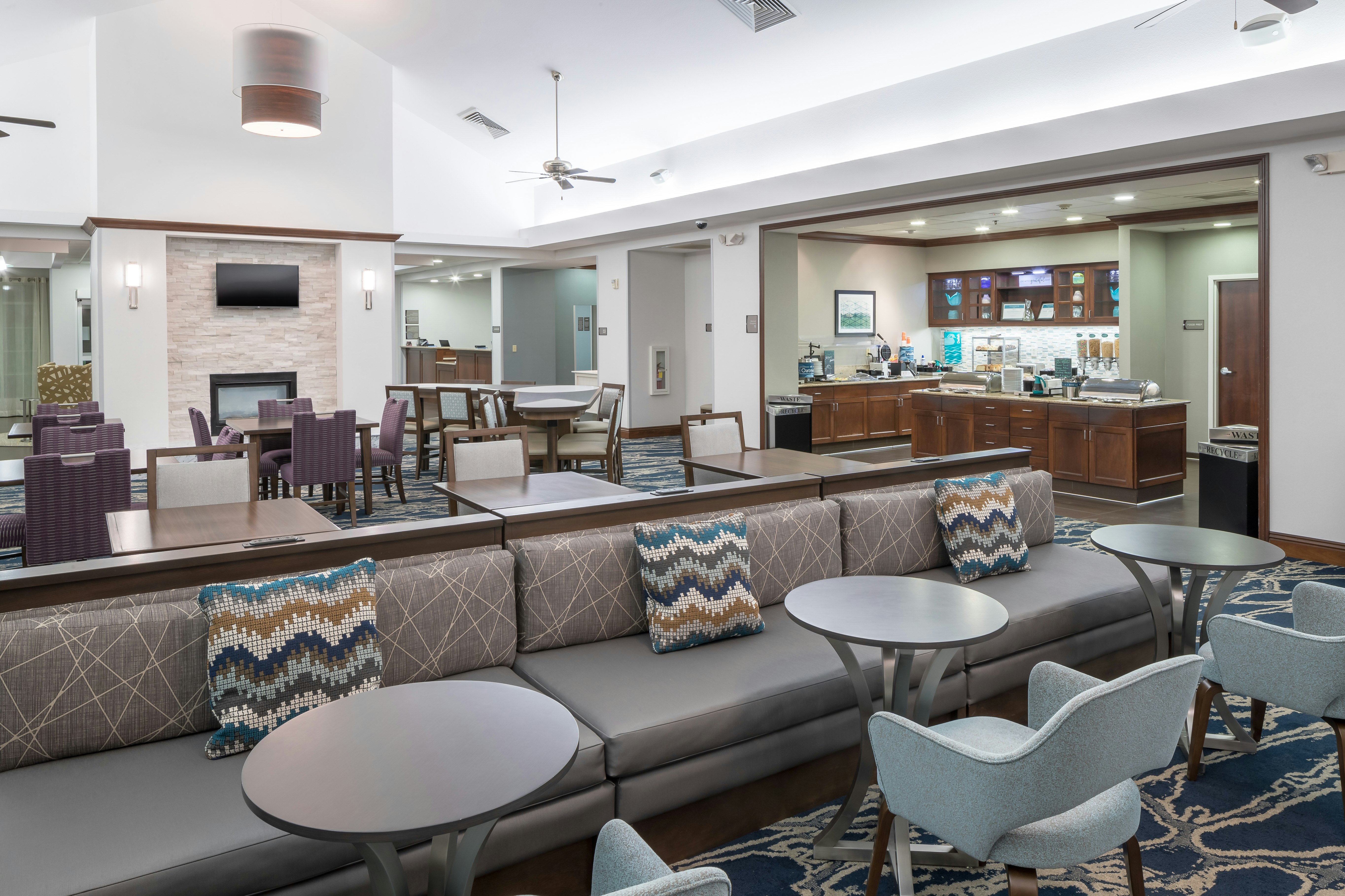 Homewood Suites by Hilton Fresno Airport/Clovis, CA 34/50