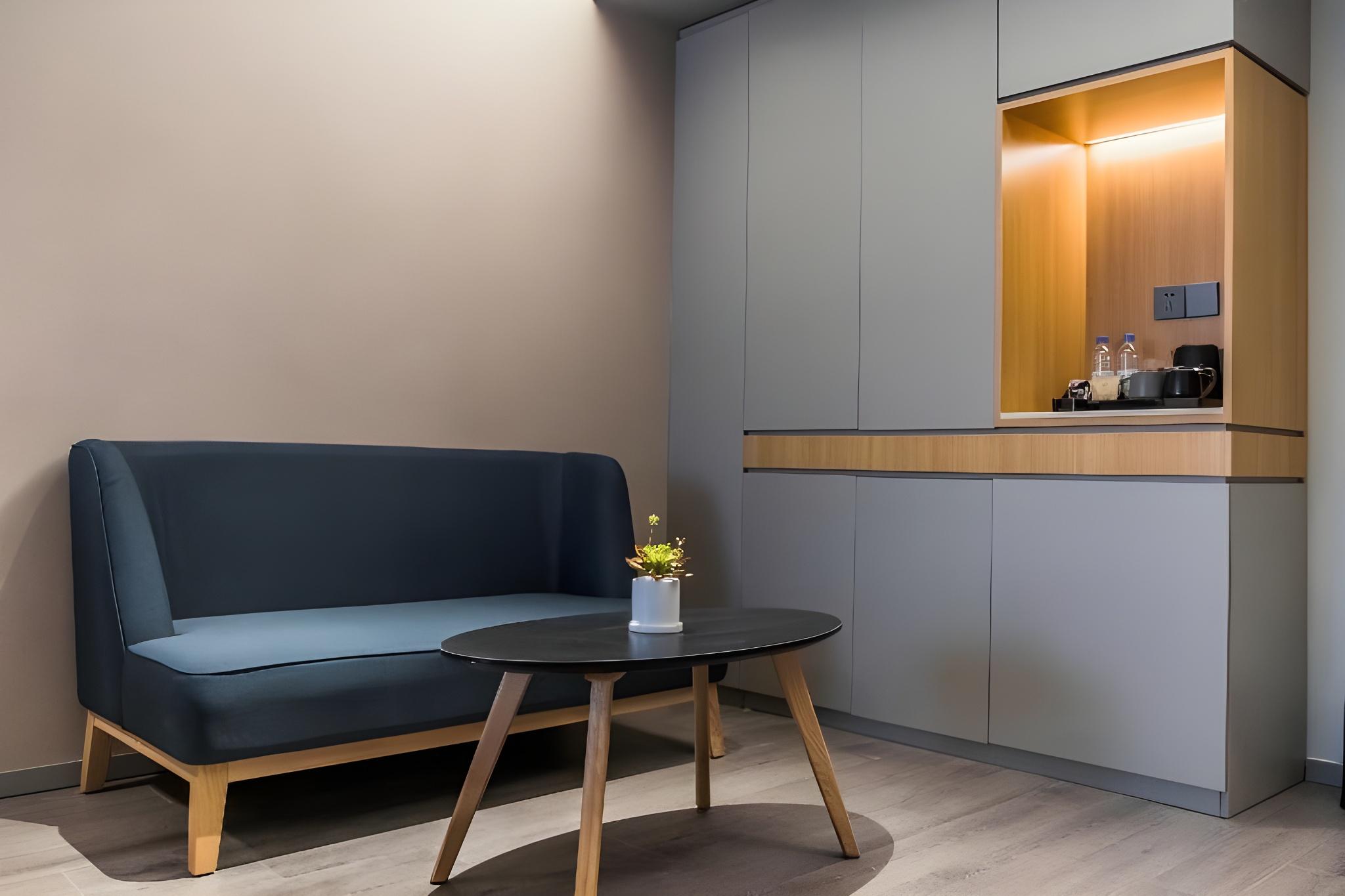 Home Inn Selected (Shanghai Raffles, North Bund) 35/42