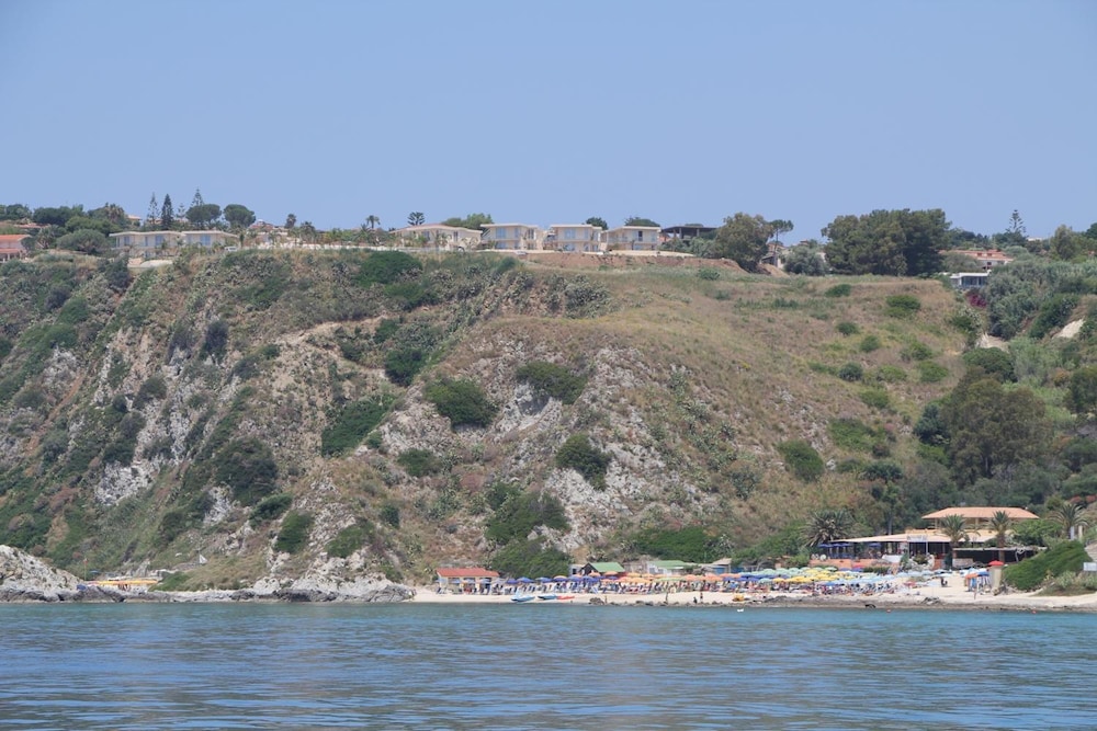 Blue Bay Resort 14/72