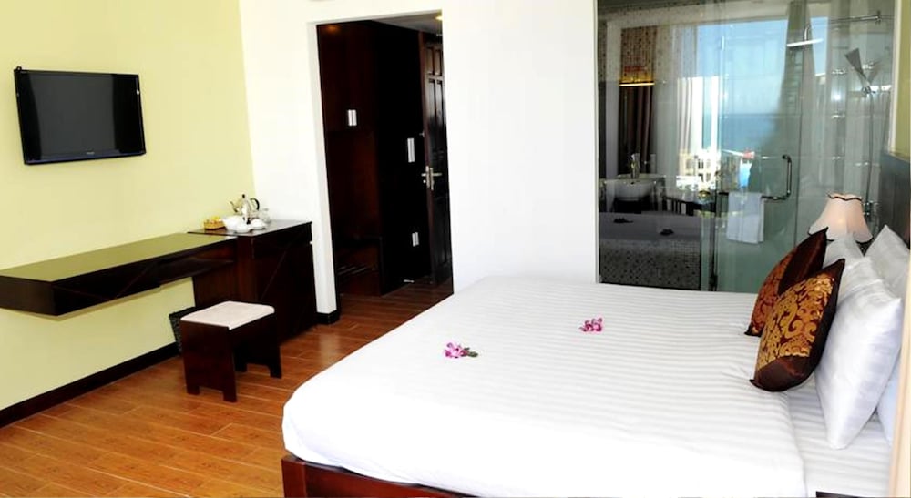 Dragon Sea Hotel 33/50