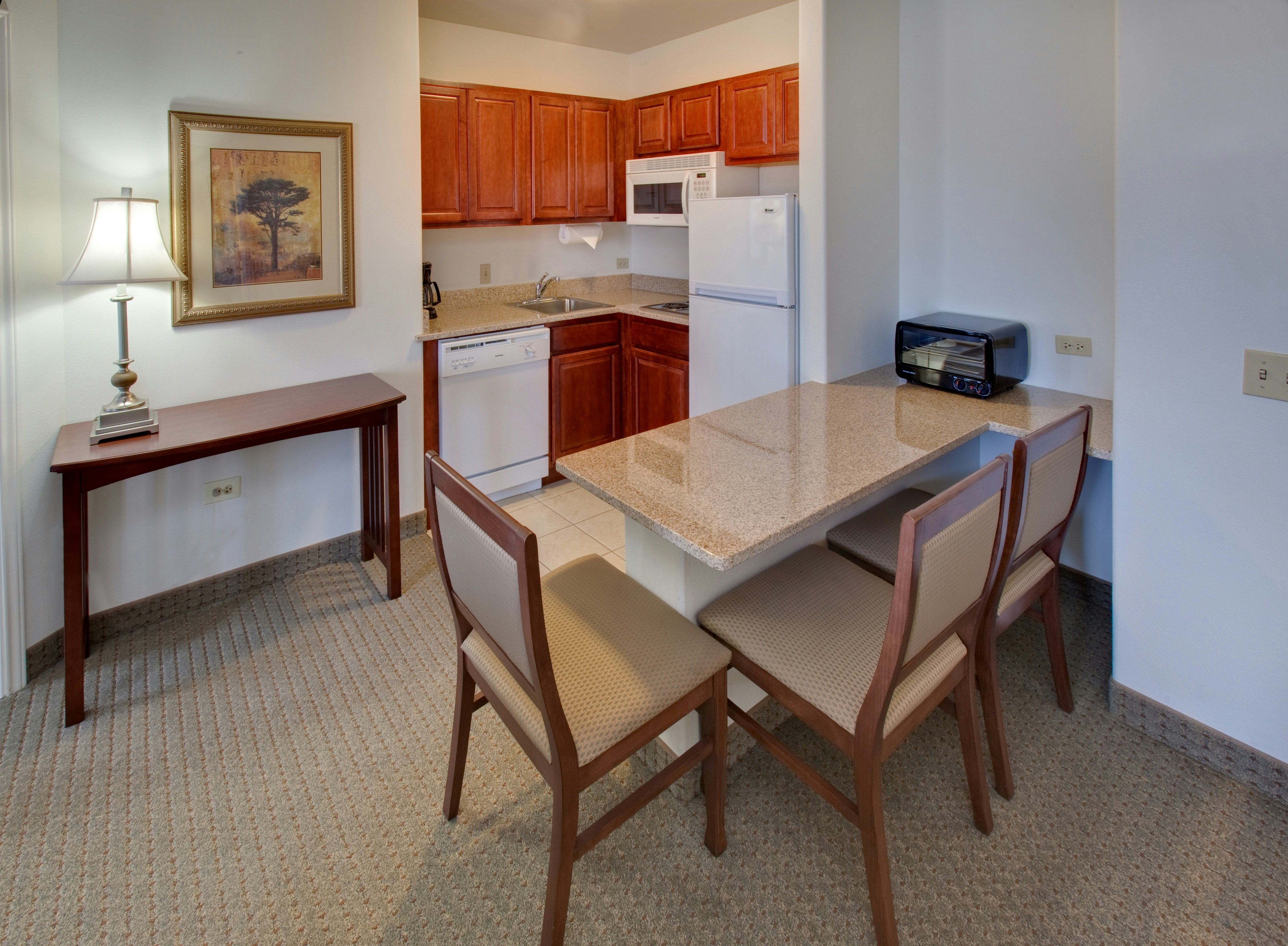 STAYBRIDGE SUITES ROCKFORD 56/73