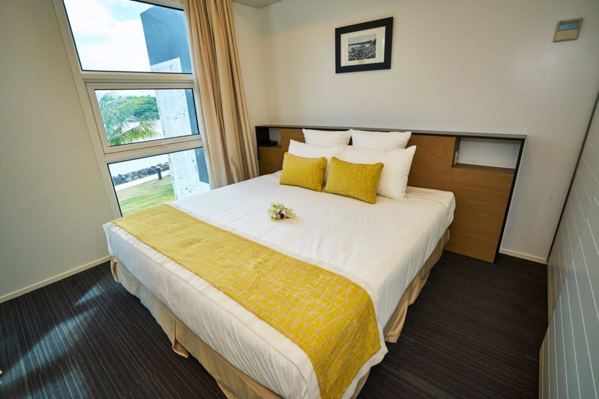 2 Bedrooms, Villa, 2 King Beds, Water Front