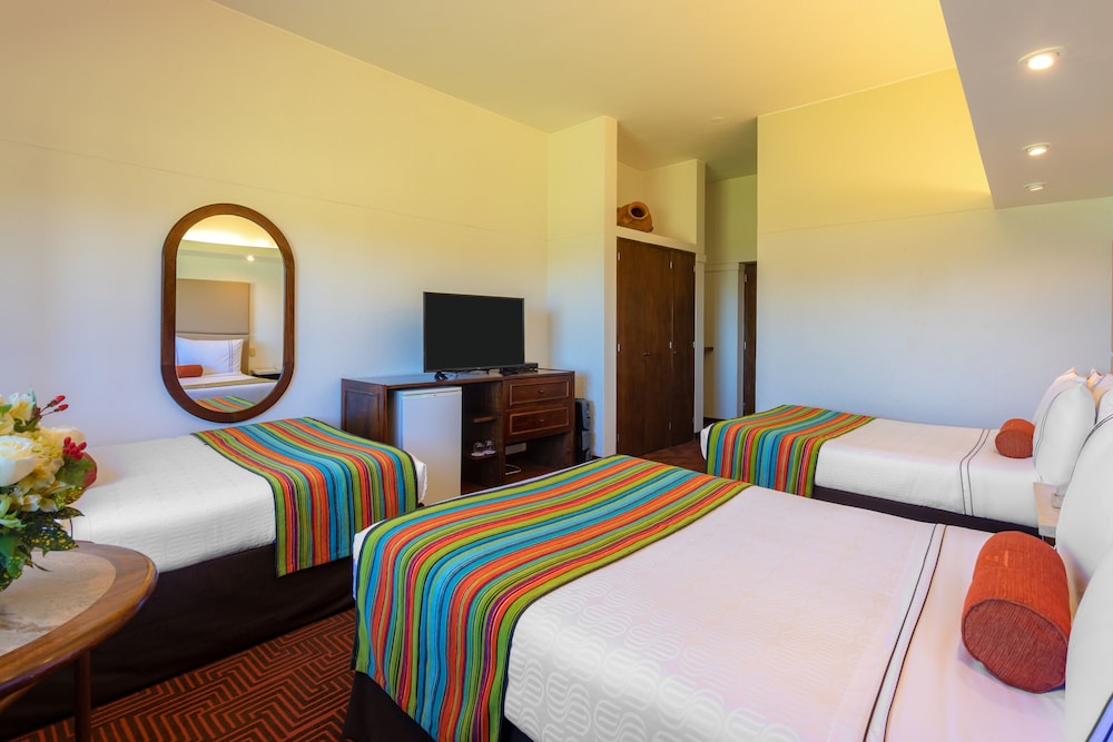 غرفة ثلاثية بسريرين مزدوجين بإطلالة على البحيرة، Sonesta Hotel Posadas del Inca Puno 6/8