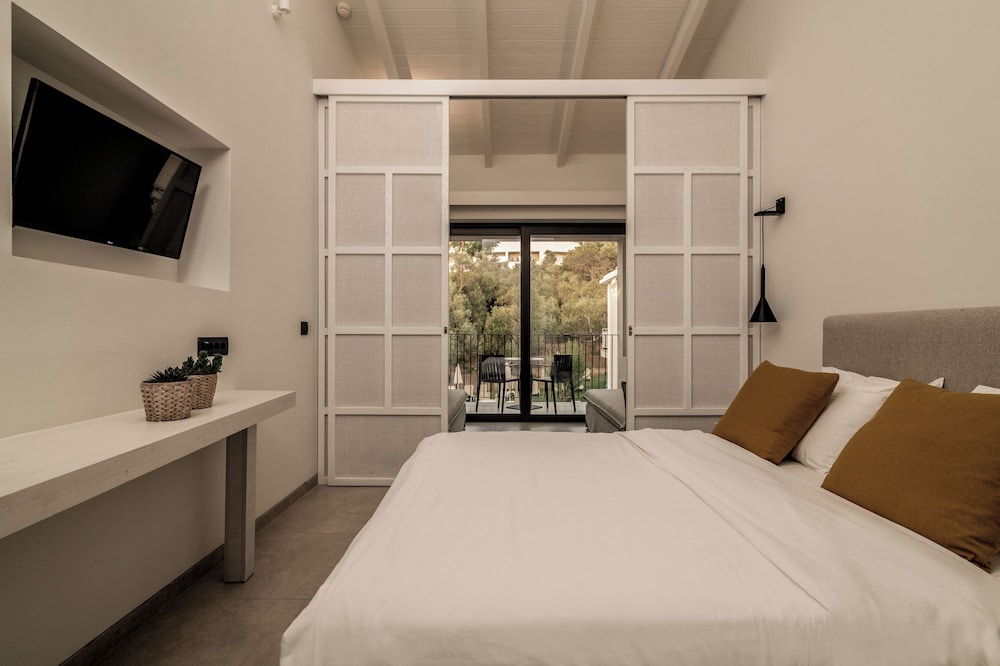 Junior Suite, Deluxe, Double Bed, 2 Sofa