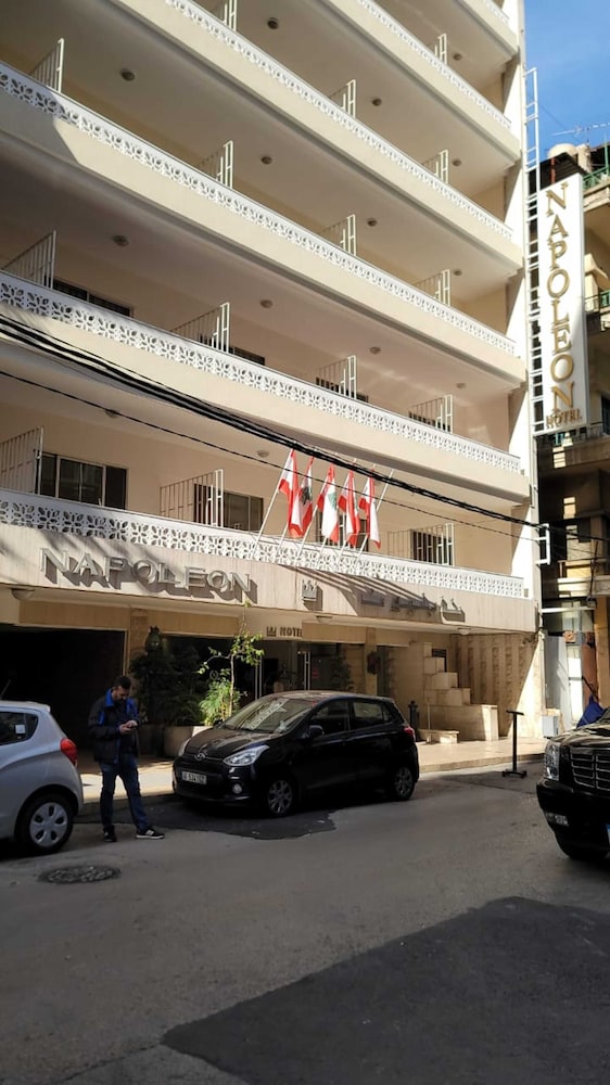 Napoleon Hotel Beirut 22/27