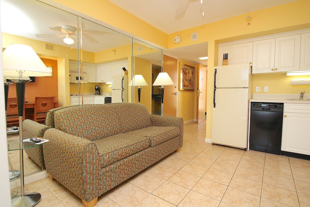 Ocean Sands Resort 32/40