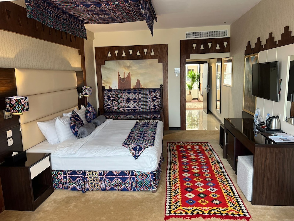 فندق هوليداي فيلا حائل(Holiday Villa Hail) 27/63