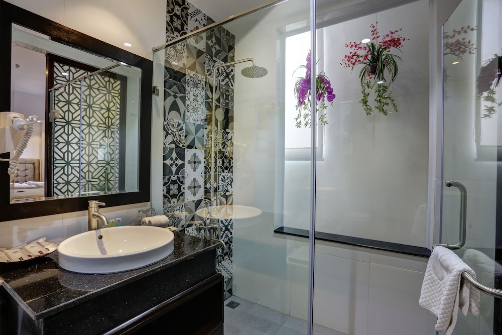 Hanoi Marvellous Hotel & Spa 46/50