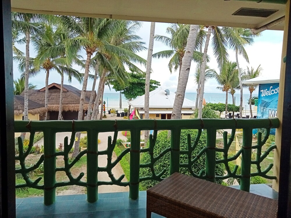 Marlins Beach Resort 41/65