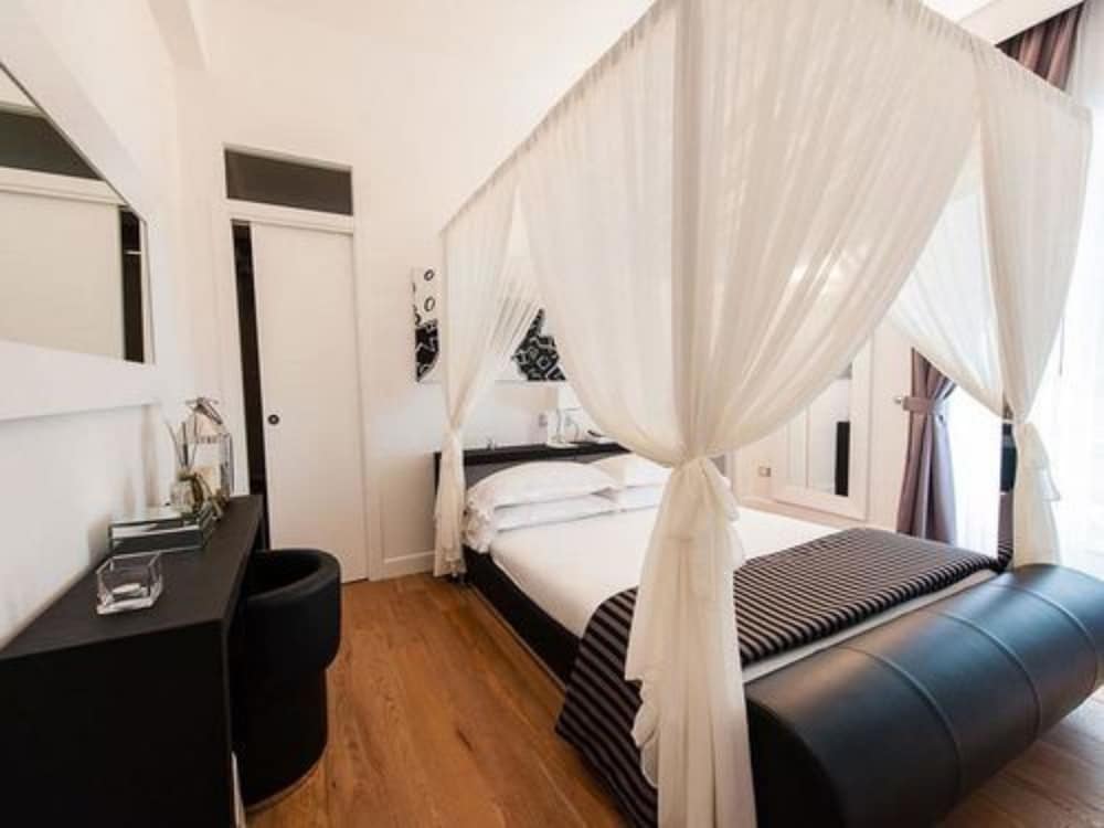 LHP Suite Santa Margherita 8/20