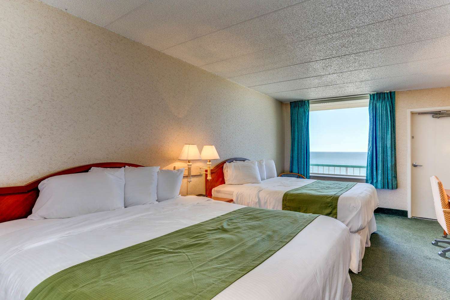 Moxy Virginia Beach Oceanfront 2/9