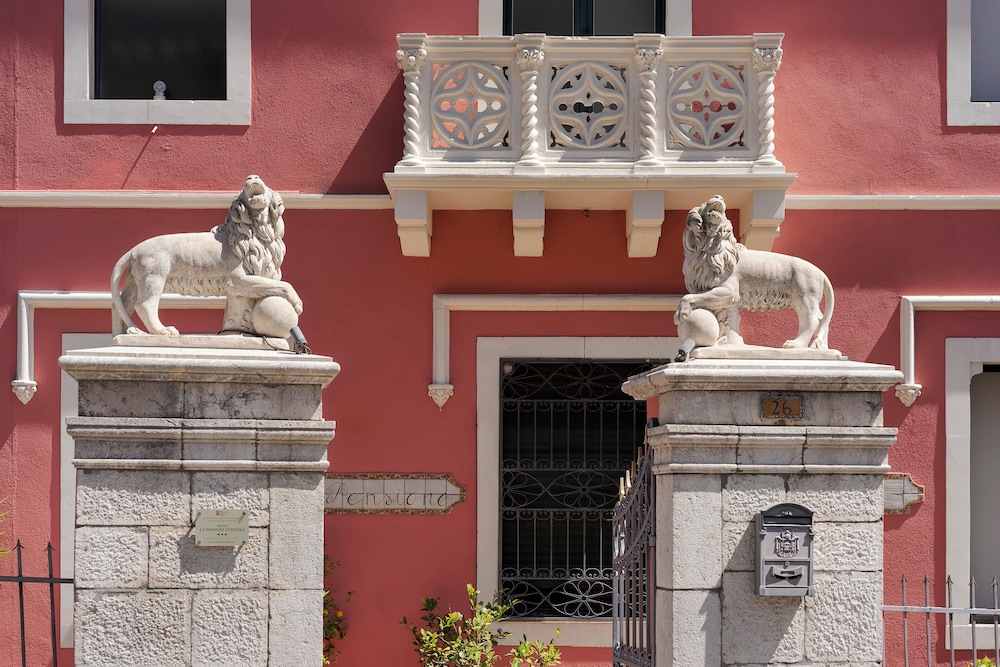Hotel La Pensione Svizzera 70/79