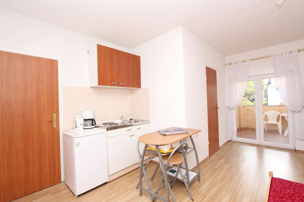 APARTMENT SENA 10/50