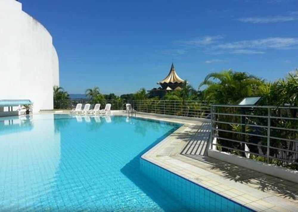 Riverside Majestic - Puteri Wing 60/60