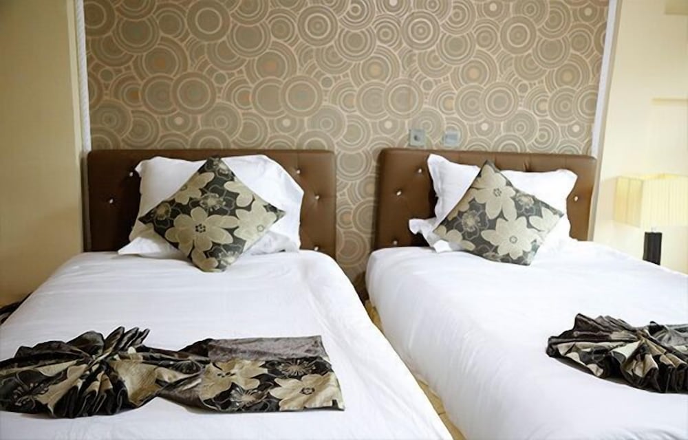 STANDARD, TWIN BEDS