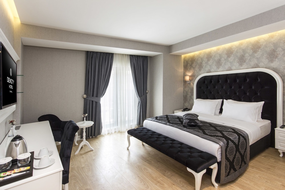 DENCITY HOTEL 30/72