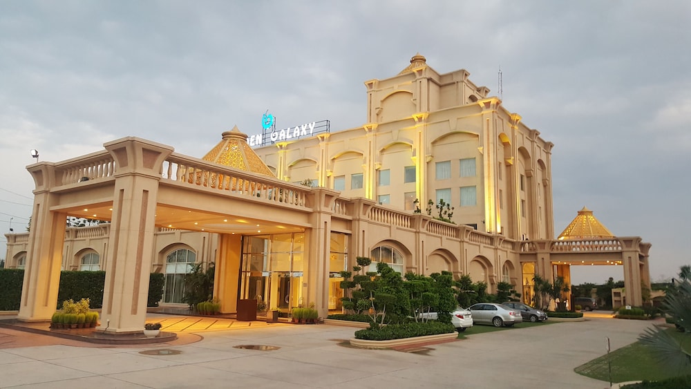Golden Galaxy Hotels & Resorts 3/50