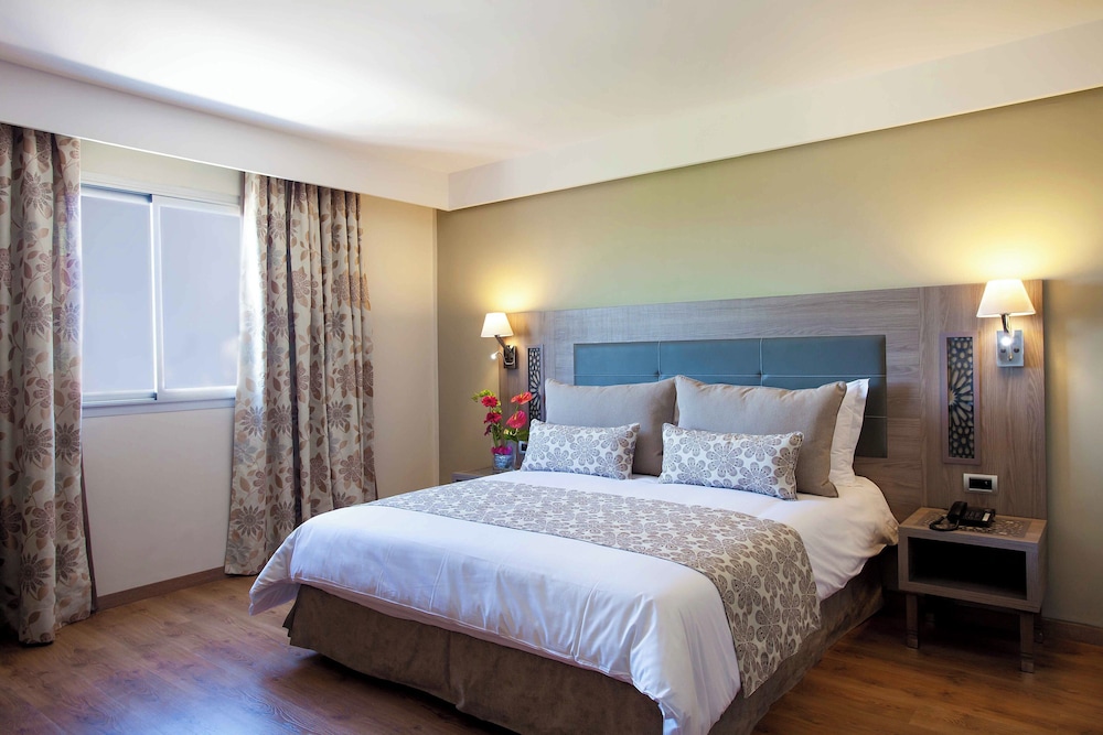 STANDARD, DOUBLE BED