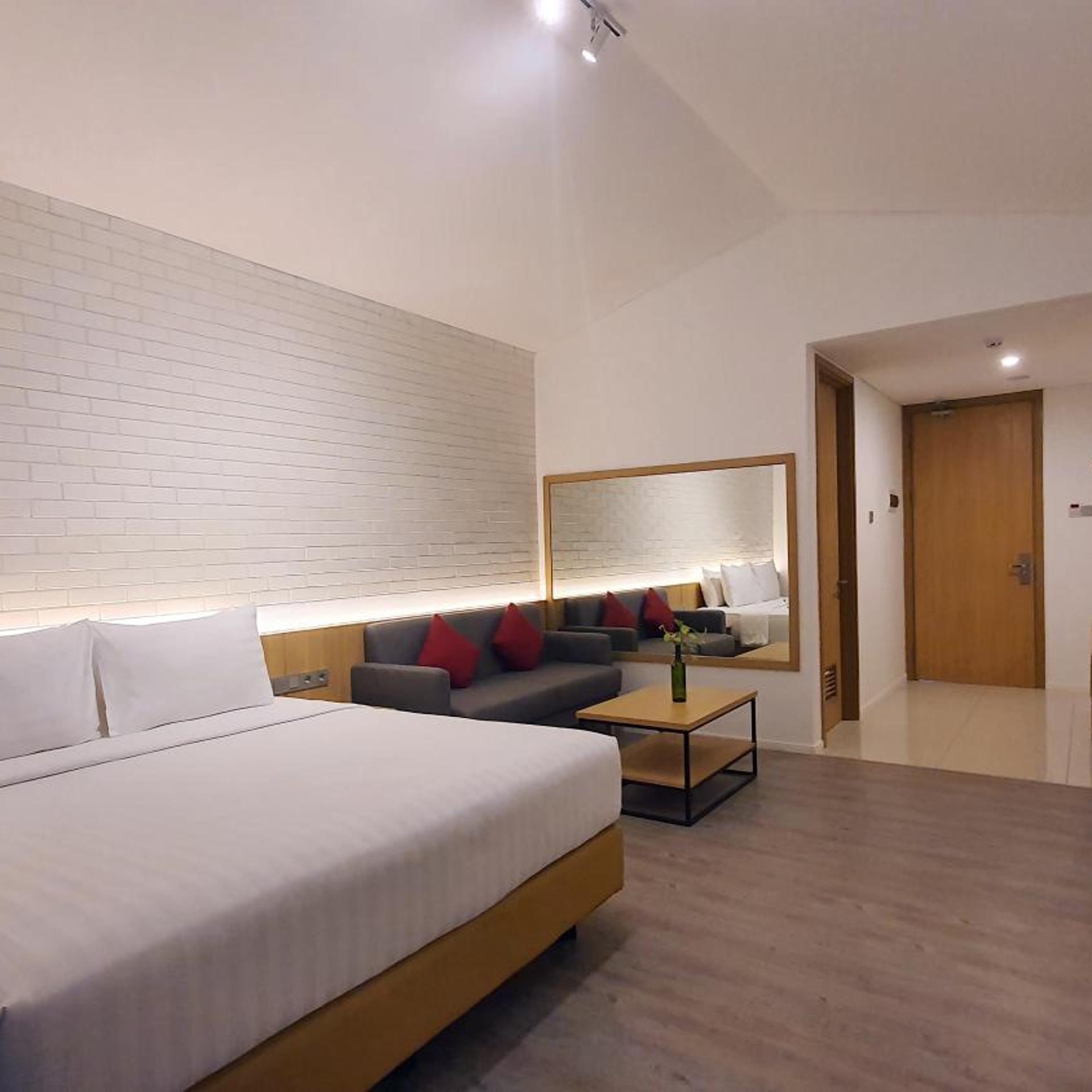 Ra Inn Kemang 6/17