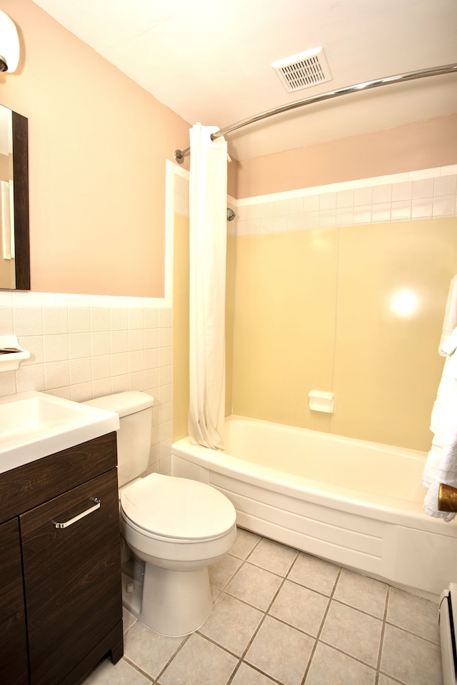 Budget Inn - Syracuse Airport 34/37