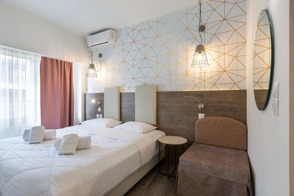 Metropolitan Hotel Thessaloniki 10/70