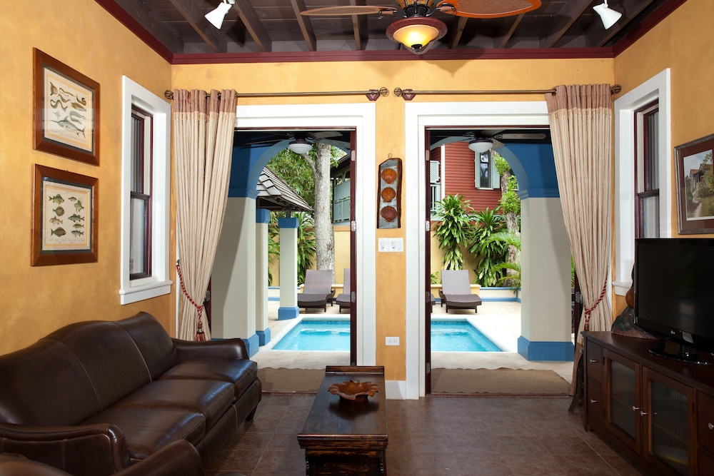 Hermosa Cove Villa Resort and Suites 26/39