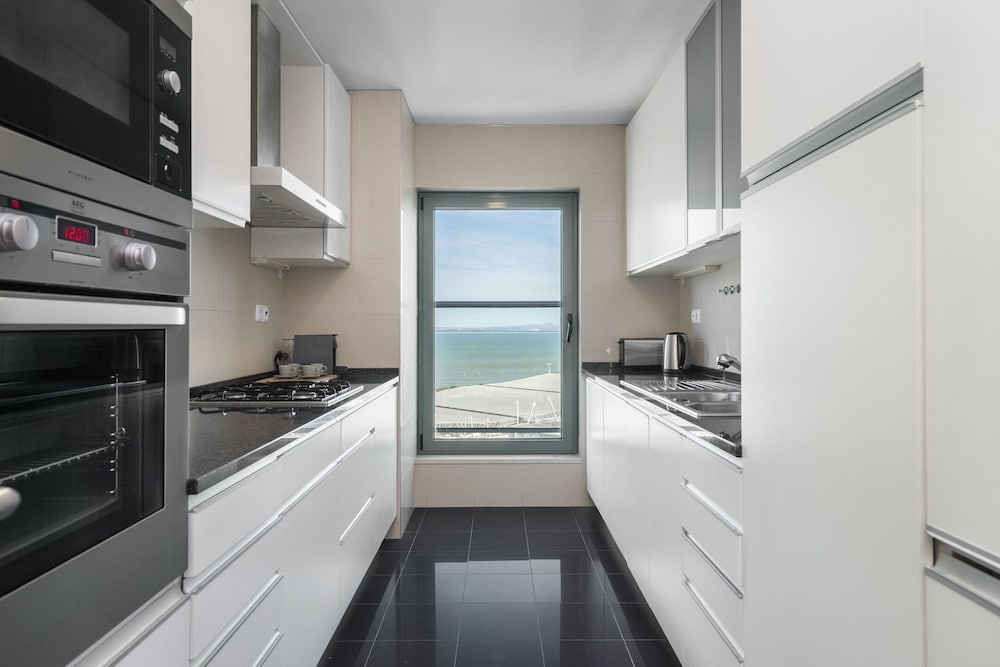 Panoramic Living 50/50