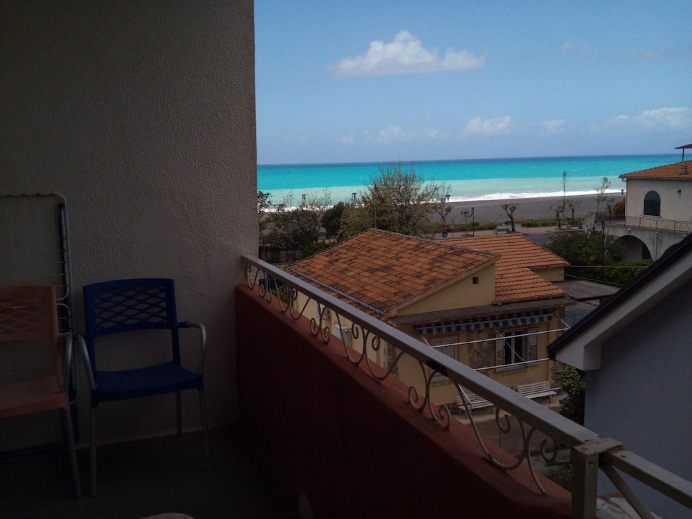 Hotel Calabria 4/50