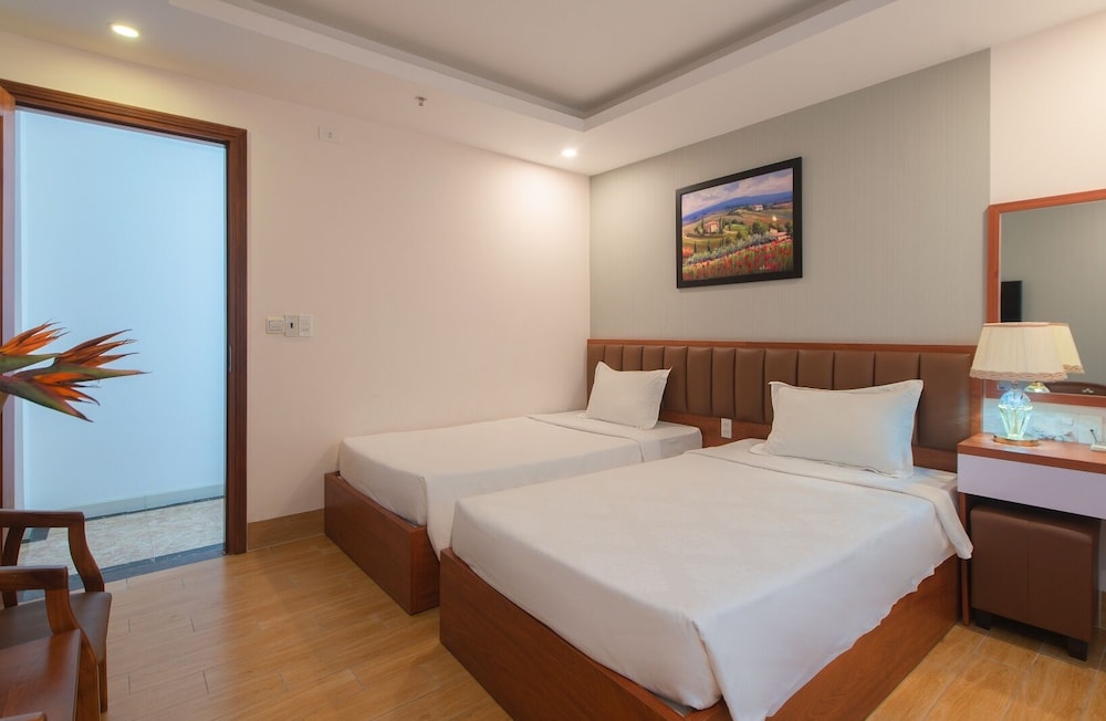 Canary Nha Trang Hotel 17/38