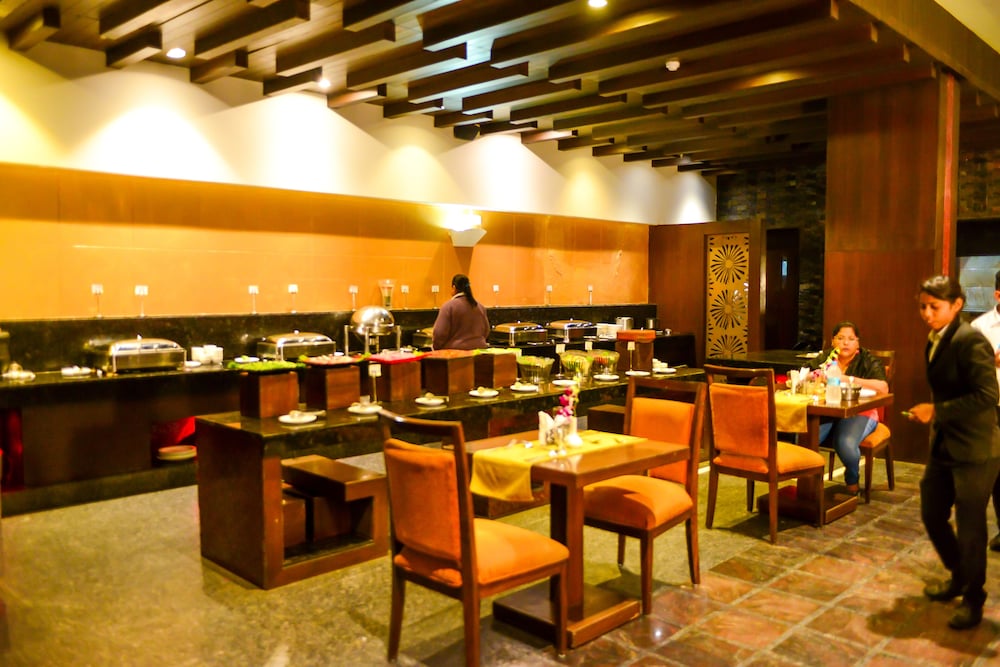 Hotel Almeida 34/43