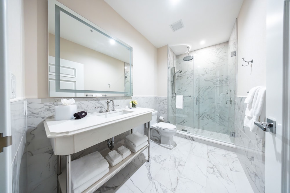 The Riding Academy Hotel 14/15