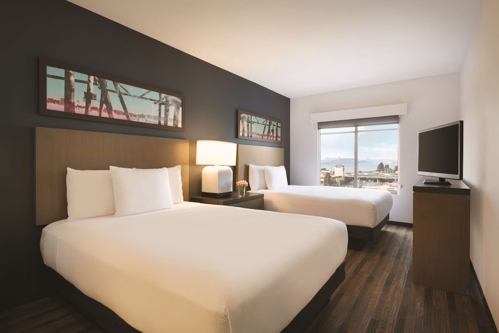 HYATT house Emeryville/San Francisco Bay Area 12/65