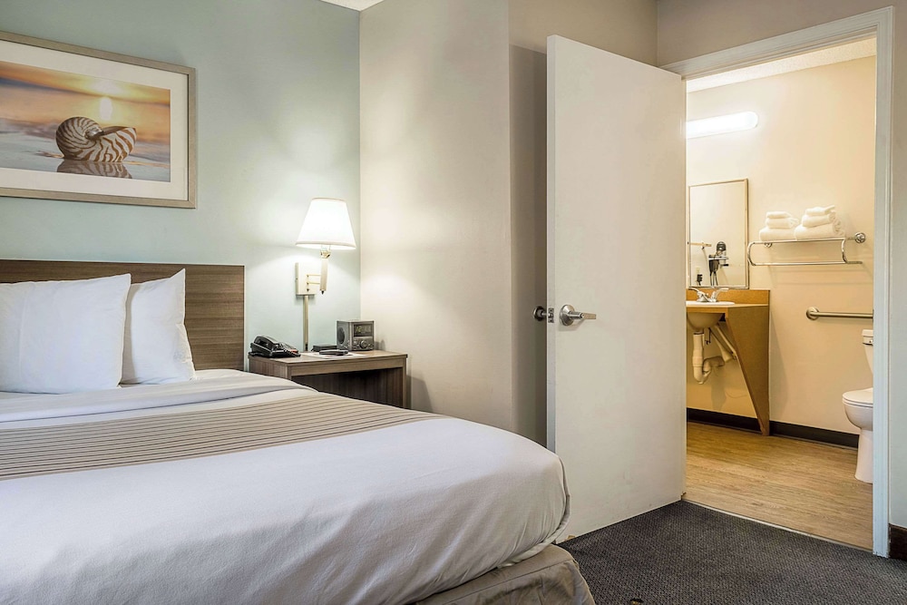 EFFICIENCY, DOUBLE BED, ACCESSIBLE