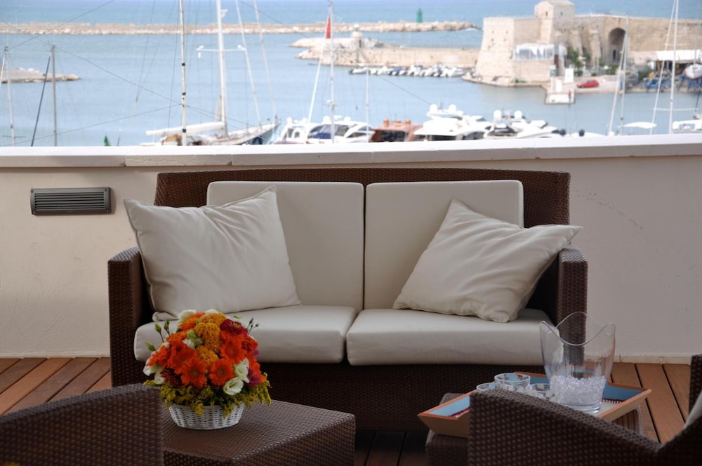 Suite Home Trani 33/50