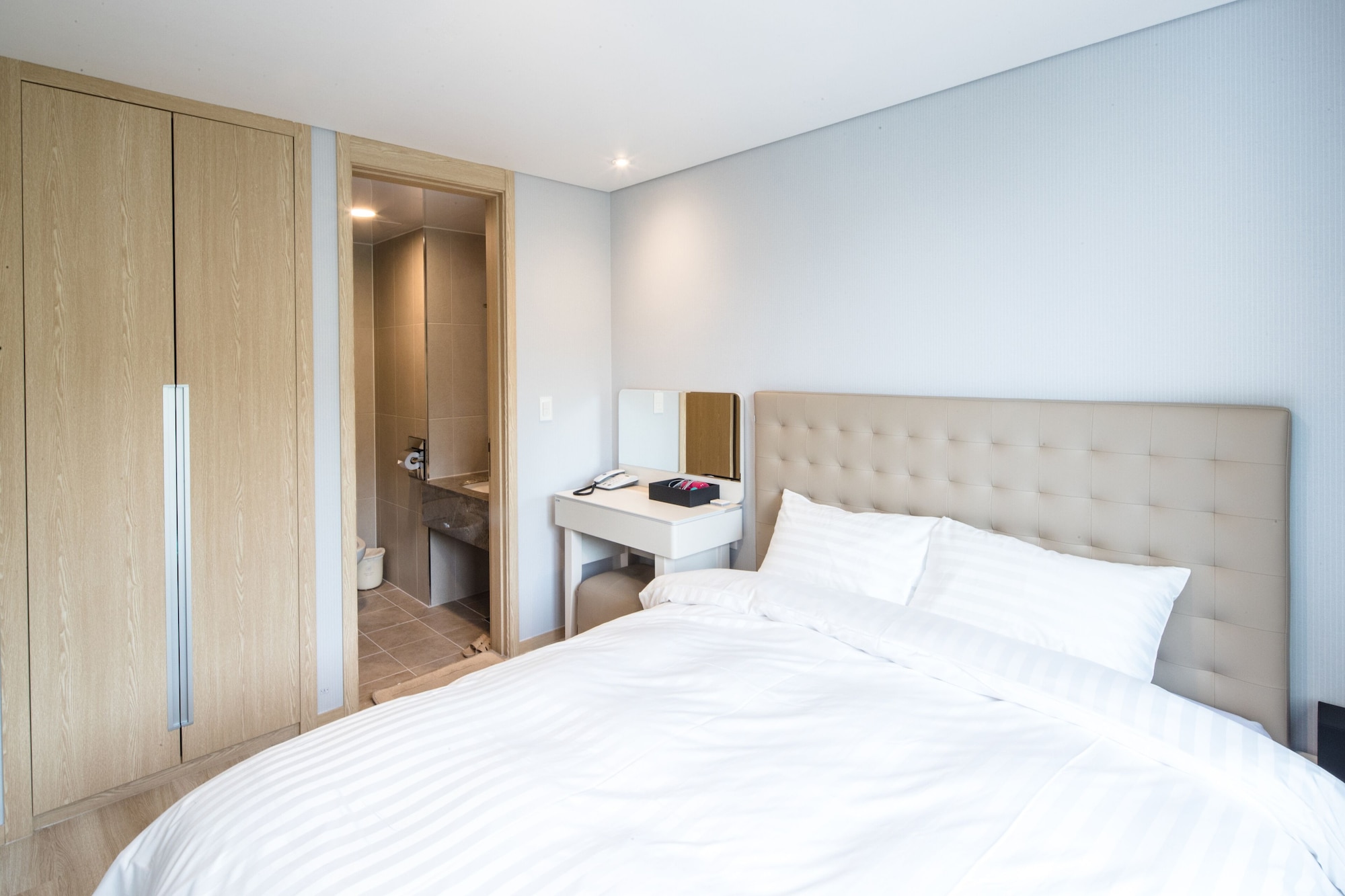 Sono, Water, Suite, 3 Futon Beds, Park or Park View, Hot Spring Bath